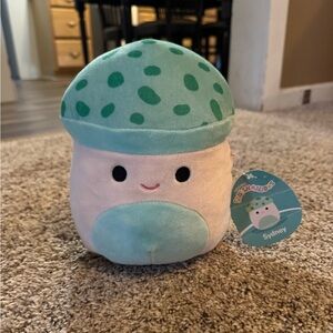 Squishmallows Sydney Mushroom Plush 8” NWT